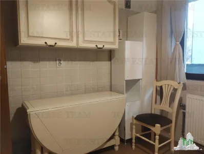 Vila cocheta 4 camere, zona linistita, cartier de case, Popesti Leordeni - foto 2