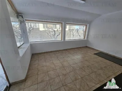 DE INCHIRIAT Vila 5 camere nemobilate in Chiajna - foto 4