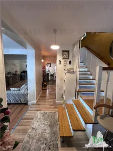 Vila individuala cuplata 4 camere S+P+1+M, cu incalzire in pardoseala, toate utilitatile si put forat zona Bragadiru Independentei, - Bragadiru