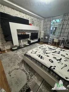 Casa spatioasa si versatila de vanzare in Eforie Nord - ideala pentru locuinta + afacere! - foto 24