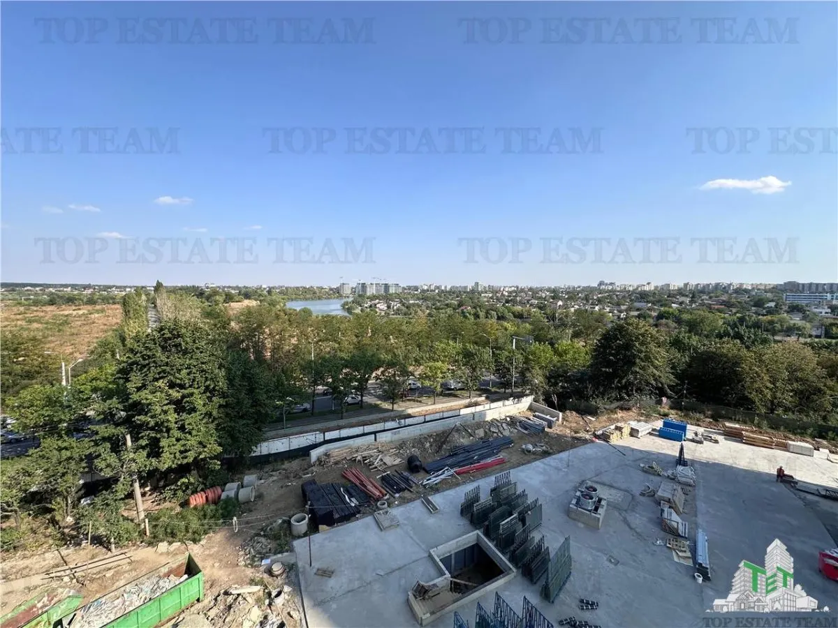 Apartament premium cu 4 camere si Terasa 40mp - foto 3