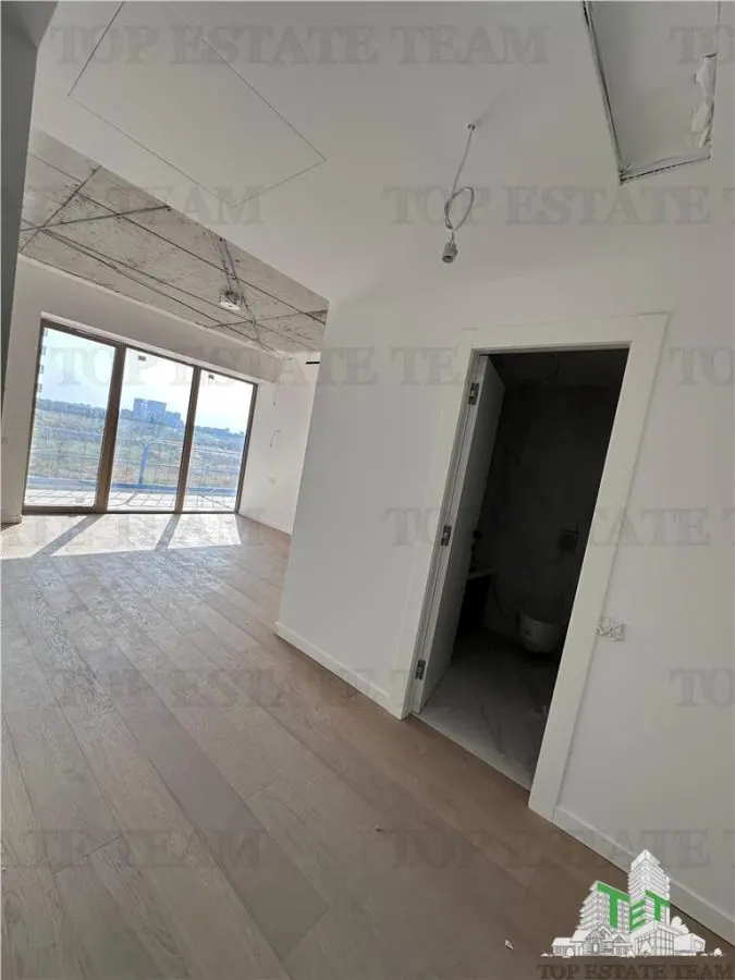 Apartament premium cu 4 camere si Terasa 40mp - foto 7