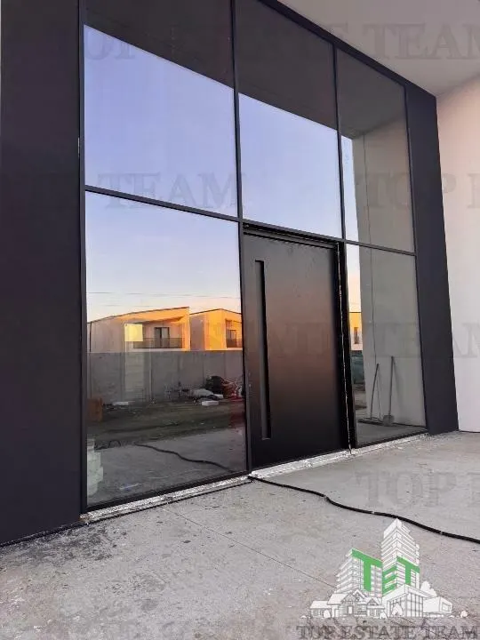 Casa de lux moderna cu 12 camere si piscina - Design minimalist inspirat din Miami | 1167 mp utili pe teren de 4000 mp - foto 11