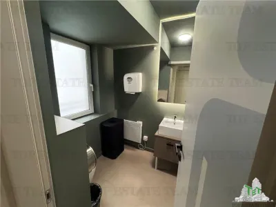 Oferta speciala ! Birou de inchiriat pentru 15 persoane la 1  minut distanta de metrou  + parcari + recompartimentare - foto 4