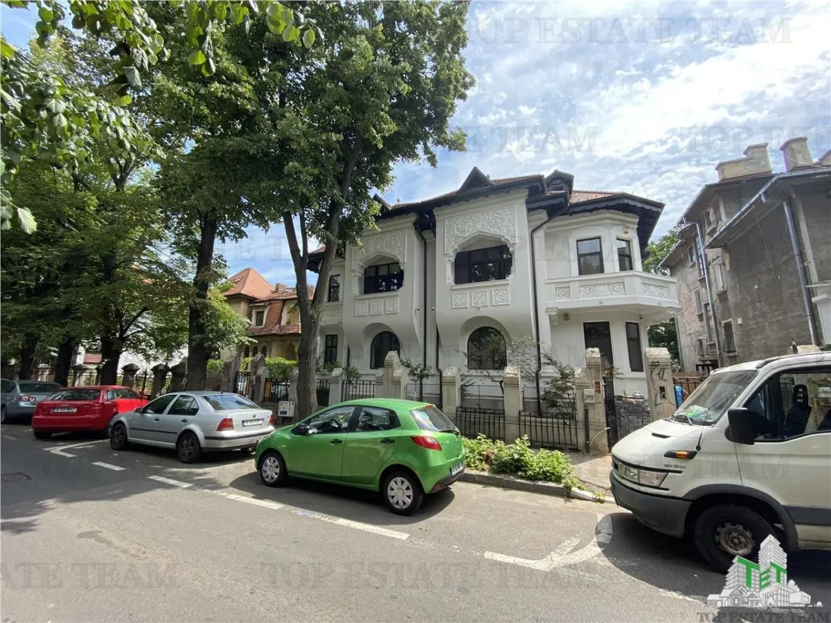 Vila de inchiriat in zona Capitale, office/rezidenta - foto 1