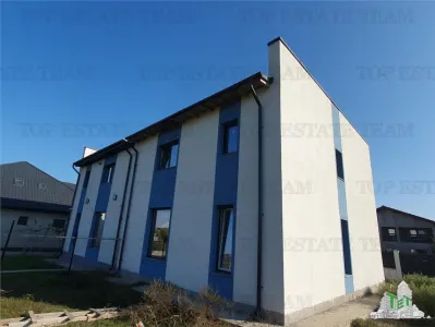 Casa cu etaj duplex la rosu cu finisaj exterior Agigea Constanta - foto 8