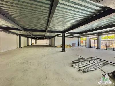 Spatiu comercial de inchiriat/ 1 minut distanta de metrou + parcari in Militari - foto 10