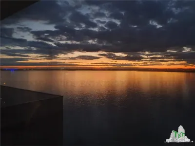 Studio Mamaia Nord cu vedere la lac - foto 10