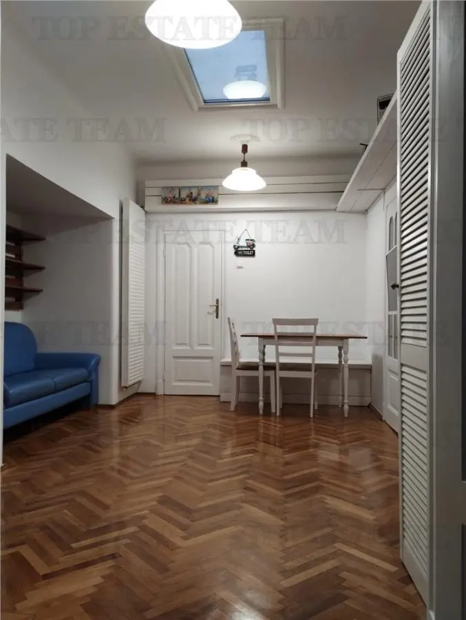 Apartament 3 camere de inchiriat in vila  ,cochet, nou renovat , balcon,  curte interioara . Foisorul de Foc - foto 2