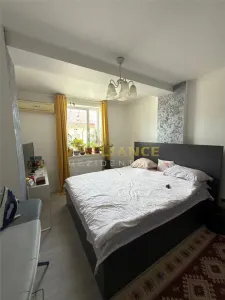 Apartament 2 camere - 58 mp - Etaj 5 cu lift - Pret negociabil - foto 5