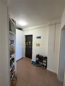 Apartament 2 camere - 58 mp - Etaj 5 cu lift - Pret negociabil - foto 10