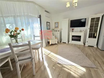 Revanzare: apartament 3 camere in Bucium (Hanul Trei Sarmale) - Iasi