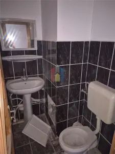 LIBER! 4 camere transformat in 3 camere, bloc cu lift, decomandat, Bariera - foto 9