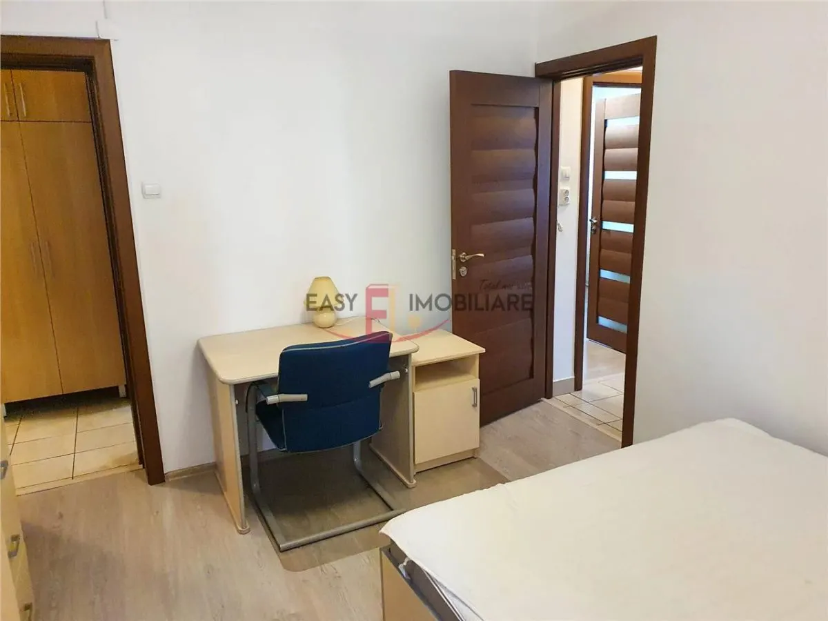 Apartament 4 camere,etaj 1,UMF,2 bai,7 Noiembrie,Targu Mures - foto 9