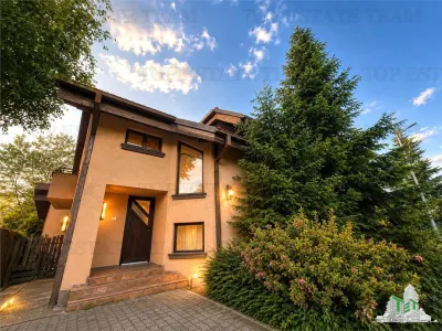 Duplex Villa for Rent in Corbeanca | Nature, Comfort & Privacy - Corbeanca