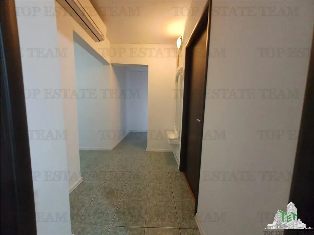 4-Bedroom Apartment, Petromar Block, Gara Constanța - foto 14