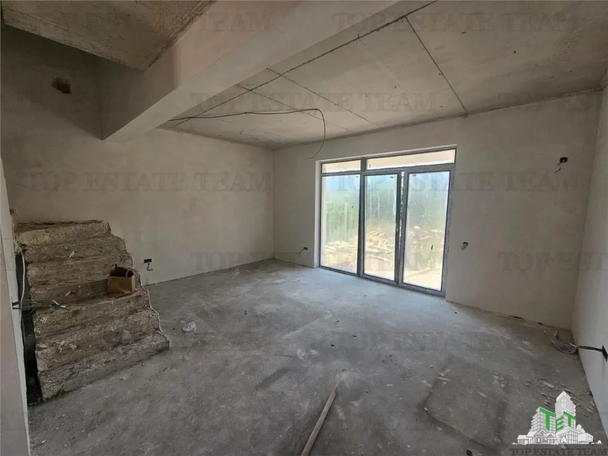 Modern 4-Bedroom Duplex in Central Chiajna - foto 2