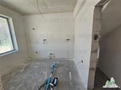 Modern 4-Bedroom Duplex in Central Chiajna - foto 9