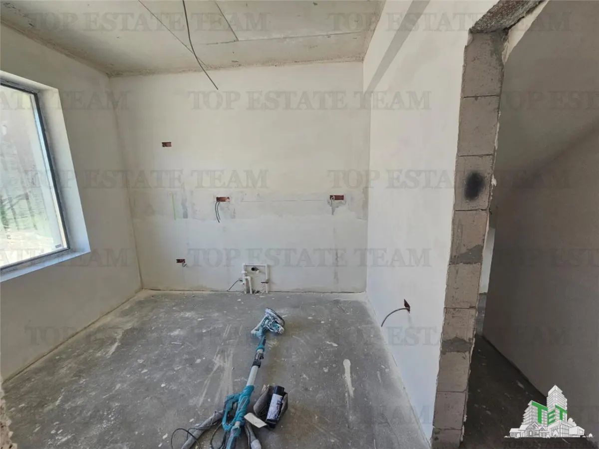 Modern 4-Bedroom Duplex in Central Chiajna - foto 9