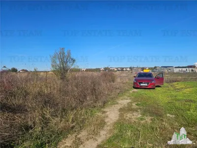 Exceptional Value: 5,000 sqm Development Land in Sabareni - Sabareni
