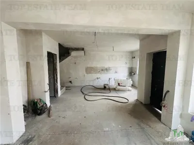 Exceptional Villa, 165 sqm Usable, 139 sqm Plot, Exclusive ROSU-MILITARI - foto 3