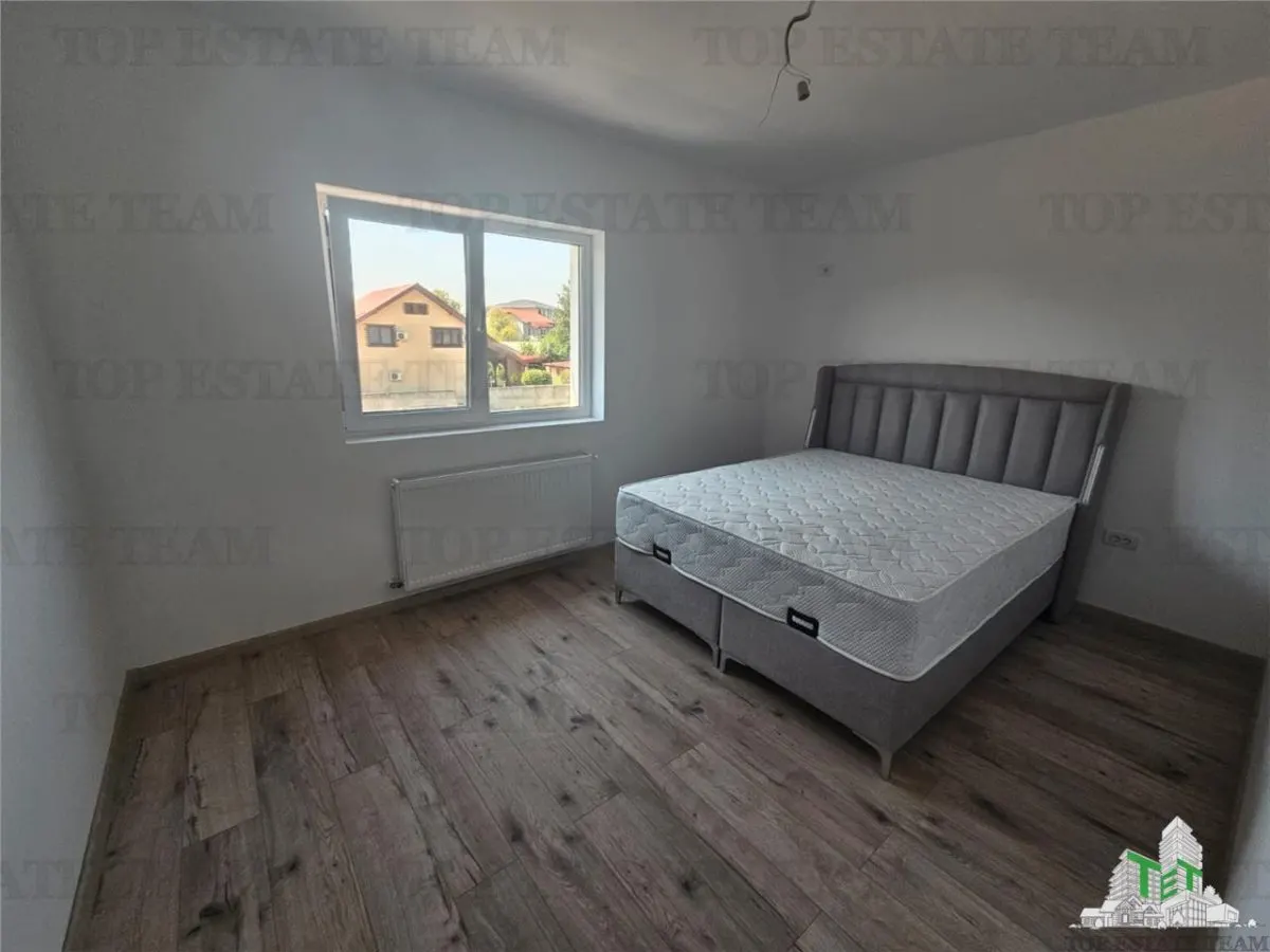 Semi-Detached Villa, 4 Bedrooms + Attic in Roșu - foto 3