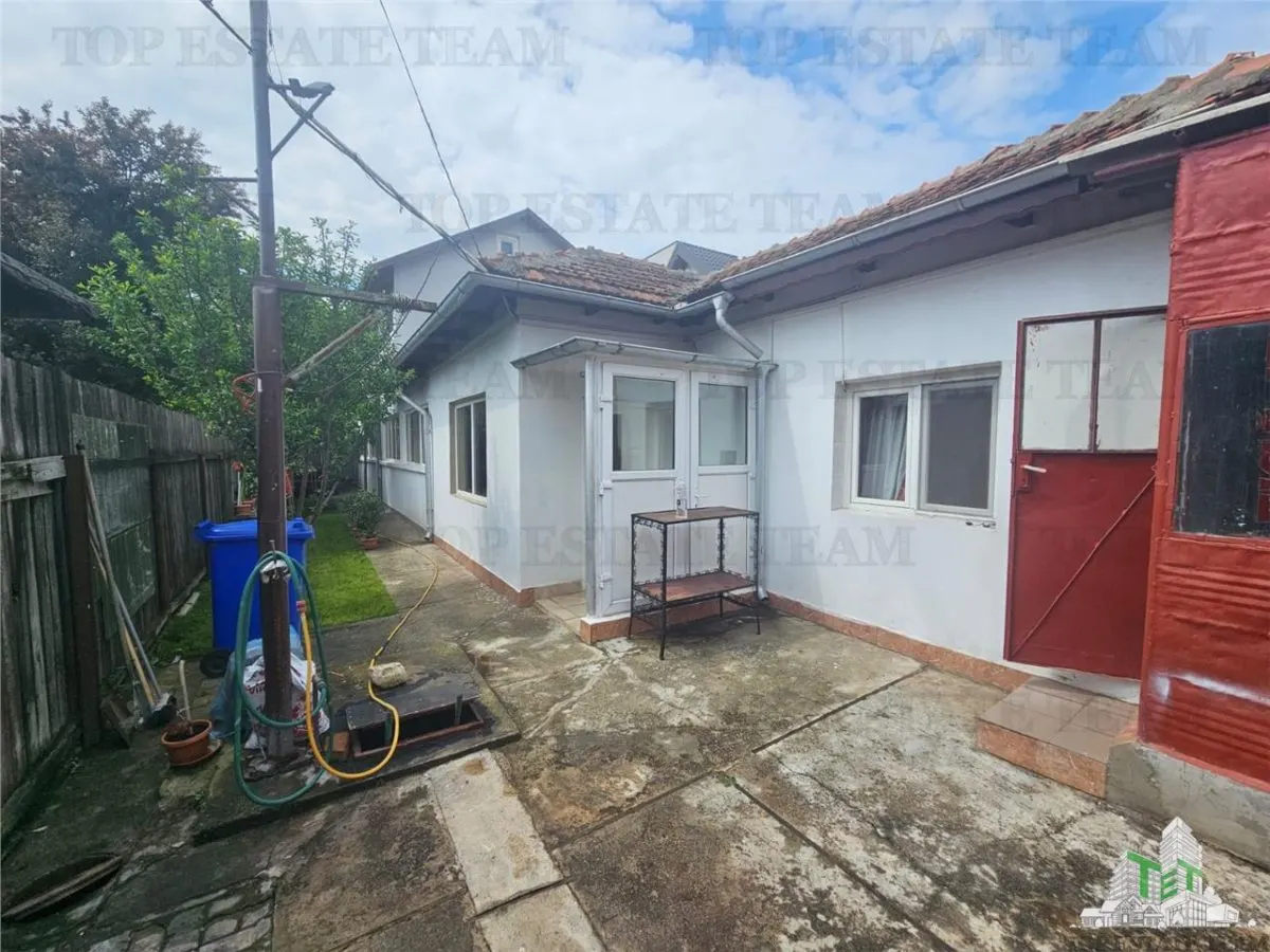 House with Dual Garage near Padurea Rosu - foto 5