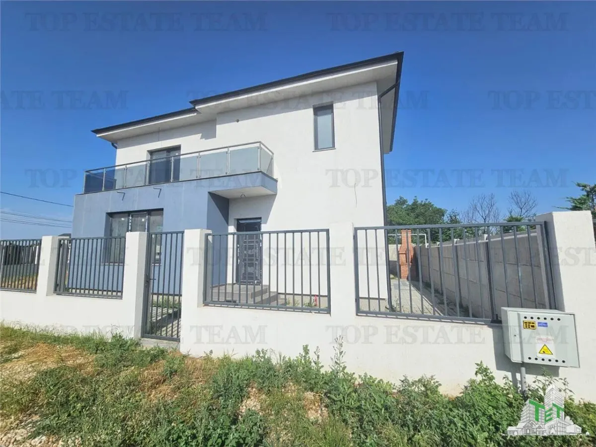 4-Bedroom Villa with Underfloor Heating in Ciorogarla - foto 1
