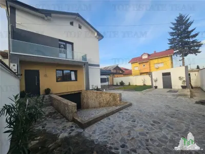 5-Bedroom Villa for Sale with Underground Garage in Chiajna - Chiajna