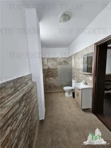 5-Bedroom Villa for Sale with Underground Garage in Chiajna - foto 15