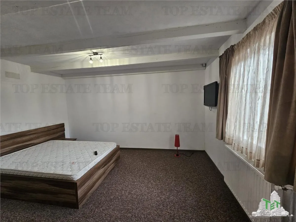 5-Bedroom Villa for Sale with Underground Garage in Chiajna - foto 3