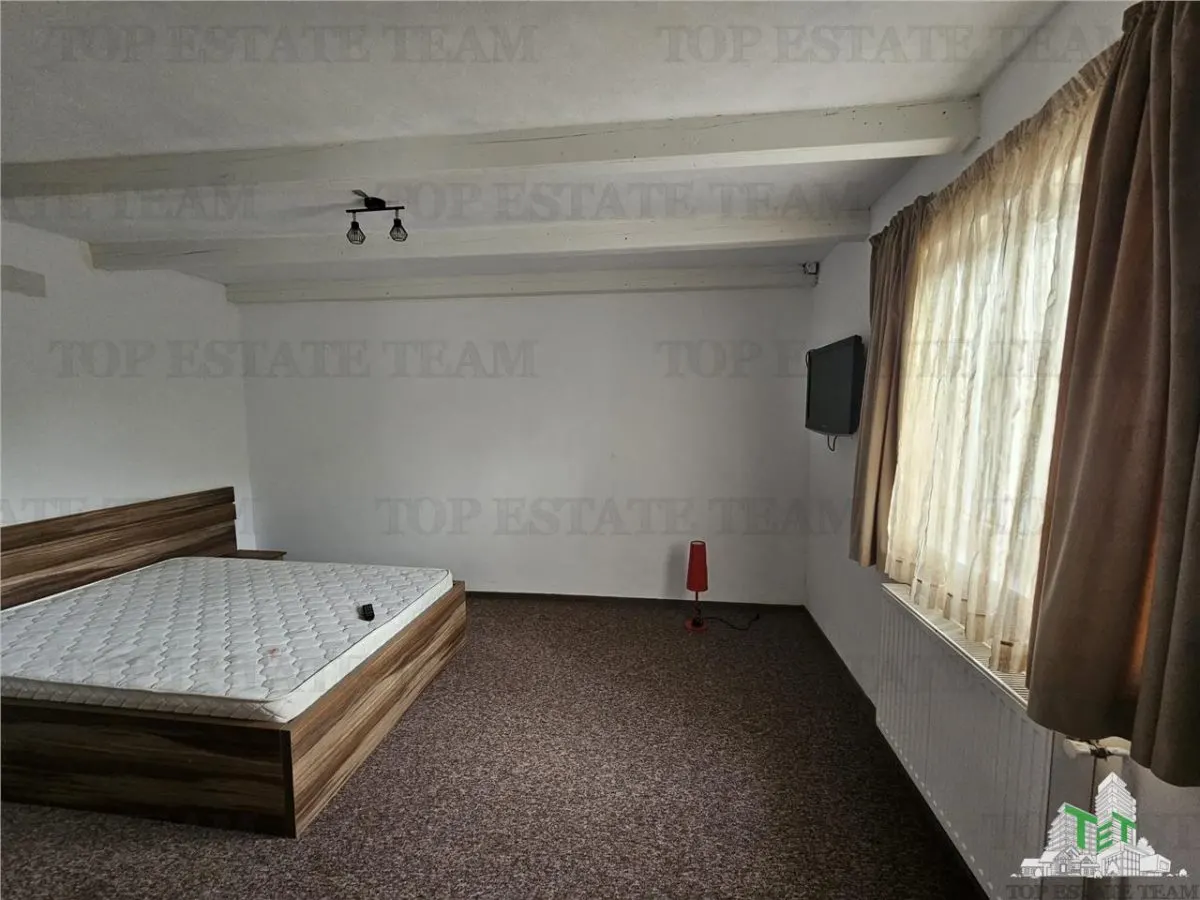5-Bedroom Villa for Sale with Underground Garage in Chiajna - foto 9