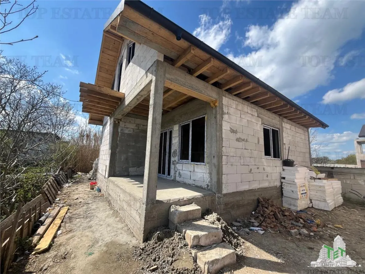 Ground Floor + Mezzanine House, Lumina – Prime Location, Turnkey - foto 3