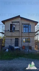 5-Bedroom Villa for Sale in Frumusani – Excellent Investment - foto 2