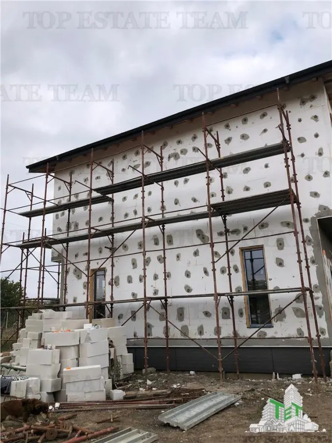 5-Bedroom Villa for Sale in Frumusani – Excellent Investment - foto 4
