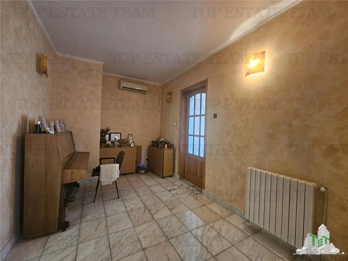 7-Bedroom House, Exceptional and Spacious - Km 4-5 Area, Constanta - foto 11