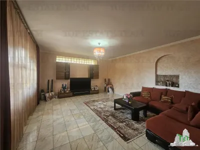 7-Bedroom House, Exceptional and Spacious - Km 4-5 Area, Constanta - foto 12