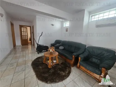 7-Bedroom House, Exceptional and Spacious - Km 4-5 Area, Constanta - foto 14