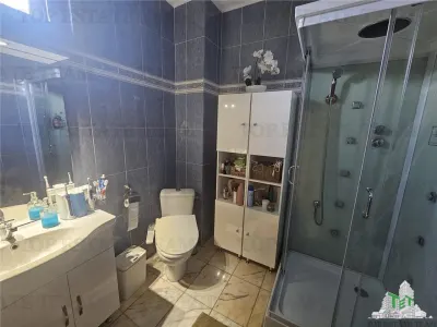 7-Bedroom House, Exceptional and Spacious - Km 4-5 Area, Constanta - foto 19