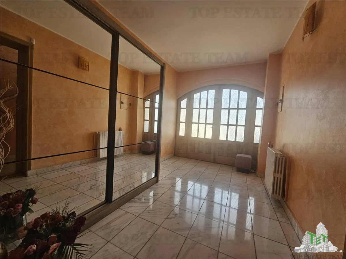 7-Bedroom House, Exceptional and Spacious - Km 4-5 Area, Constanta - foto 3