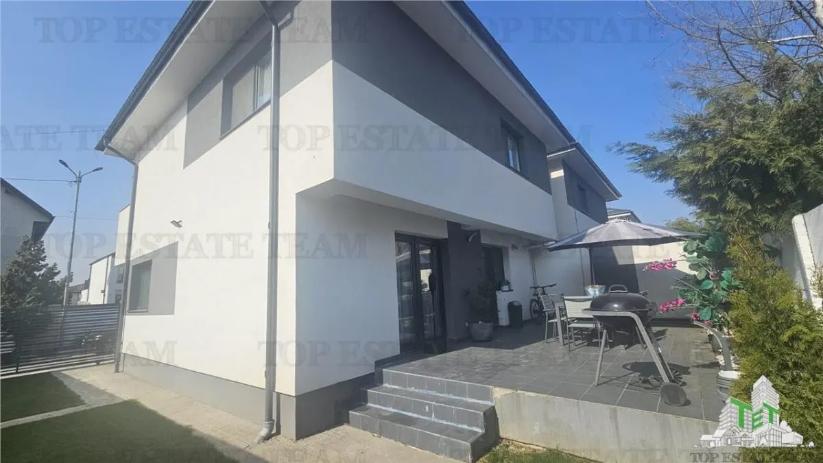 Luxury 4-Bedroom Villa with Solar Panels in Chiajna - foto 12