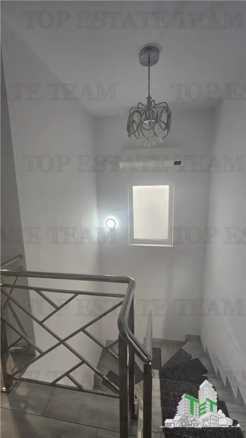 Luxury 4-Bedroom Villa with Solar Panels in Chiajna - foto 13