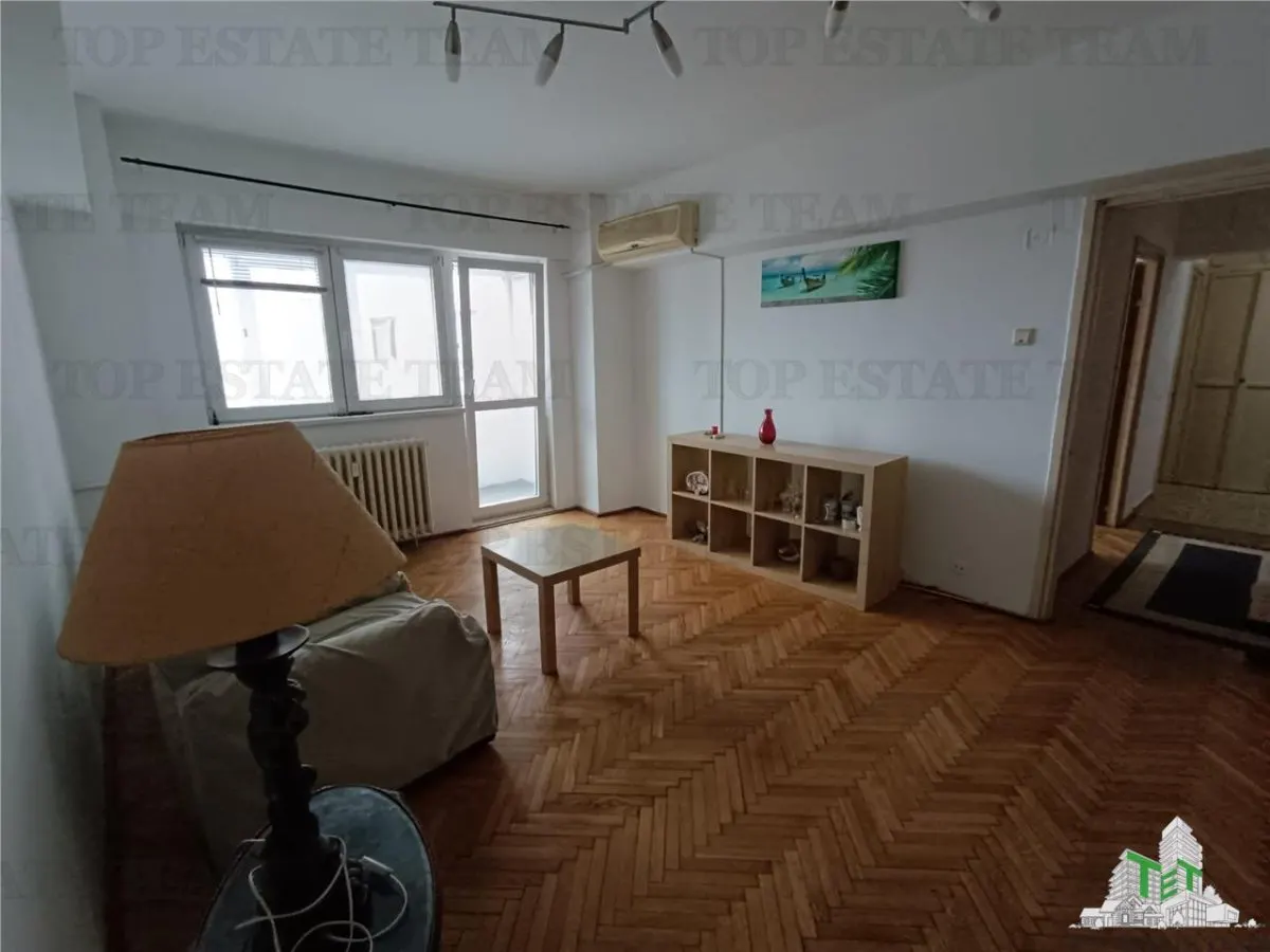 3-Bedroom Apartment for Sale, Ion Mihalache, Rear View - foto 2