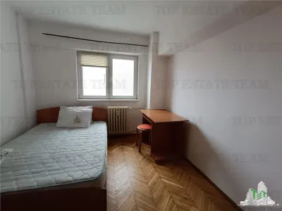 3-Bedroom Apartment for Sale, Ion Mihalache, Rear View - foto 4