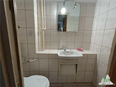 3-Bedroom Apartment for Sale, Ion Mihalache, Rear View - foto 10