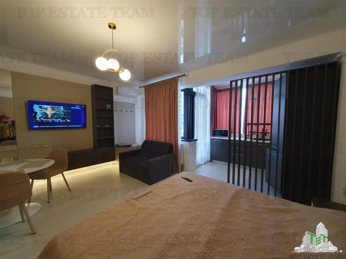 Premium Beachfront Studio Investment, Stefan Building Mamaia - foto 1
