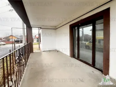 Ground Floor + First Floor House, 8 Rooms—All Utilities Connected - foto 16