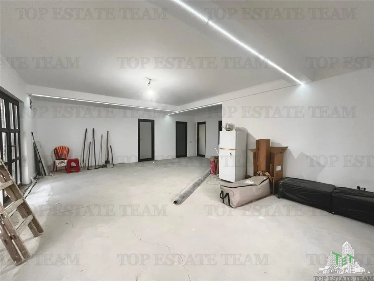 Ground Floor + First Floor House, 8 Rooms—All Utilities Connected - foto 5