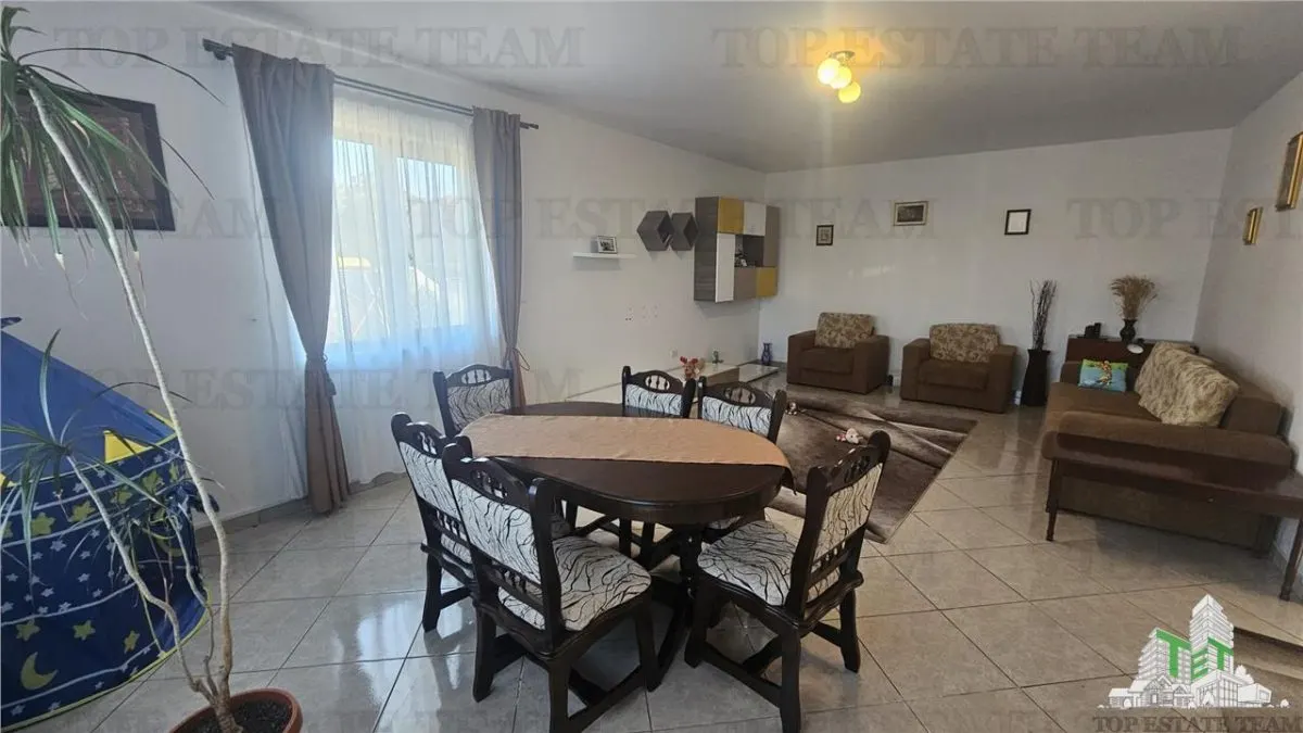 Four-Bedroom Furnished Villa with All Utilities in Ciorogarla - foto 16