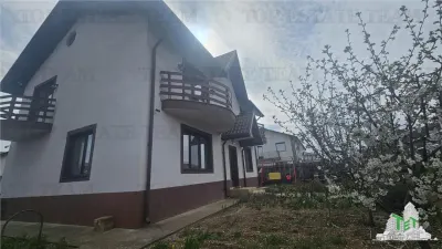 Four-Bedroom Furnished Villa with All Utilities in Ciorogarla - foto 3